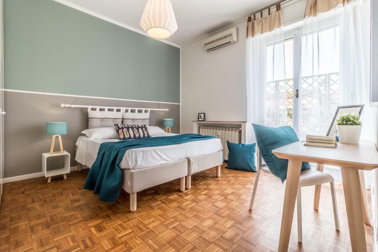 Joivy Modern 1-Bed Flat With Balcony In Portello Мілан Екстер'єр фото